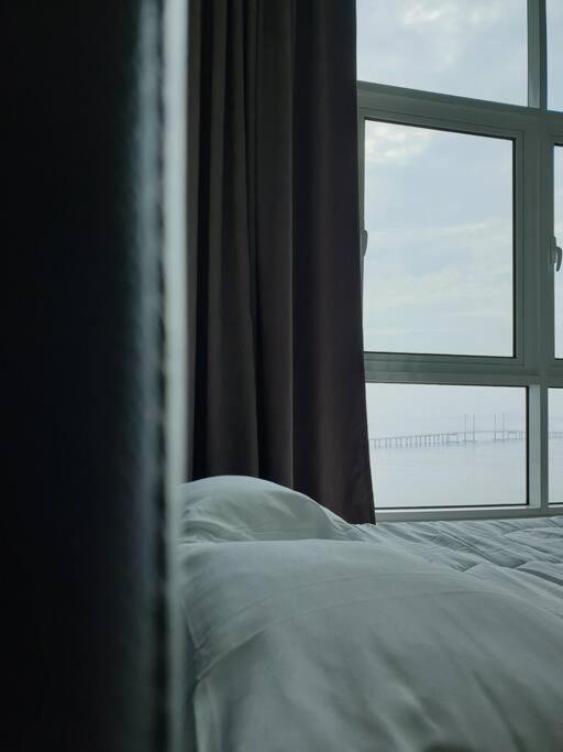 Direct Qbm & Ikea *Highfloor Sunrise Seaview Condo Bayan Lepas Bagian luar foto